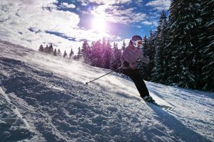 skiing-college-winter-break
